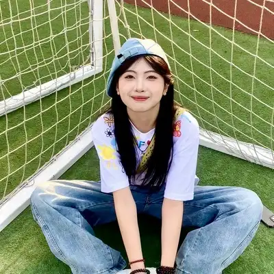 秦俊